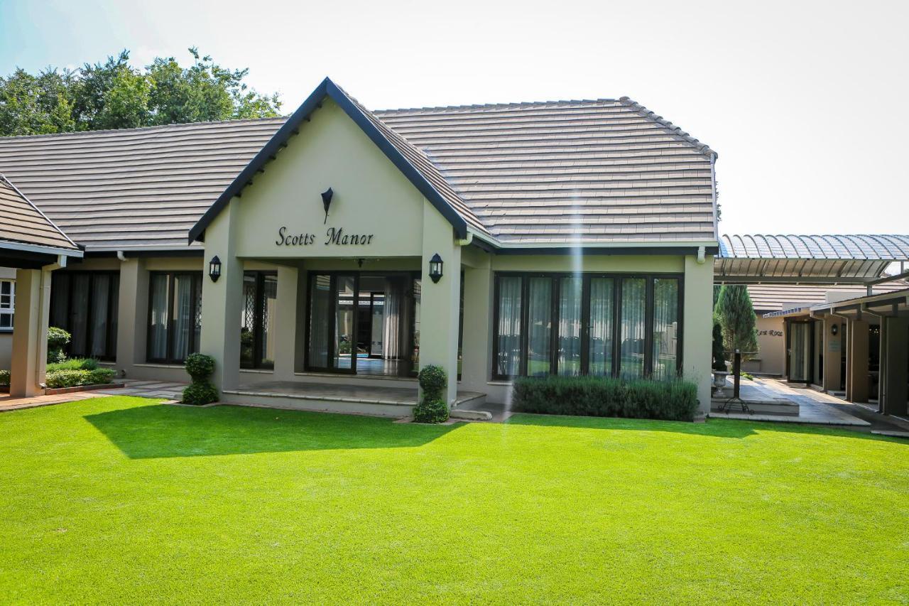 Scott'S Manor Guesthouse Function And Conference Venue Lichtenburg Zewnętrze zdjęcie